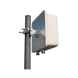 Wireless Outdoor Directional Antenna 698-2700MHz 8dBi Dual Polarization Panel Antenna